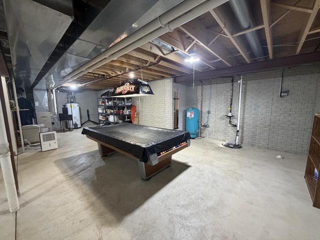 2135 Sherman ROAD, Jackson, WI 53037