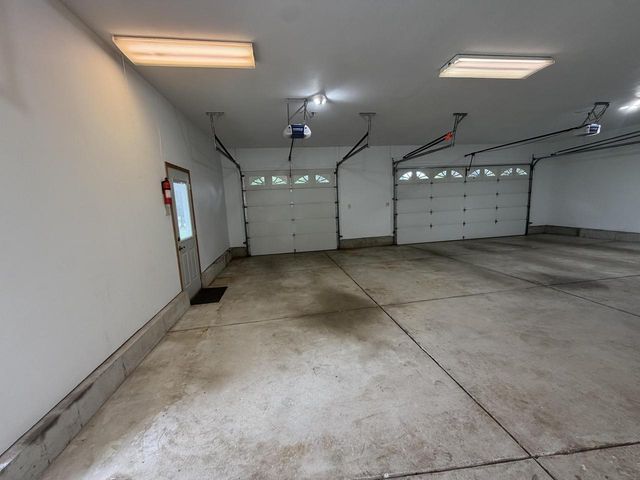 2135 Sherman ROAD, Jackson, WI 53037