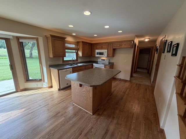 2135 Sherman ROAD, Jackson, WI 53037
