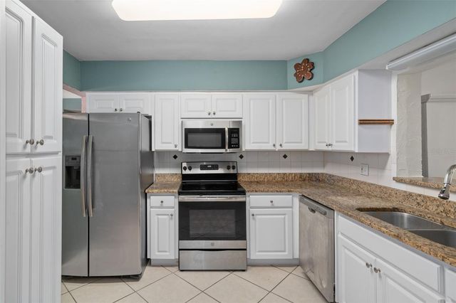 9812 51ST AVENUE N, St Petersburg, FL 33708