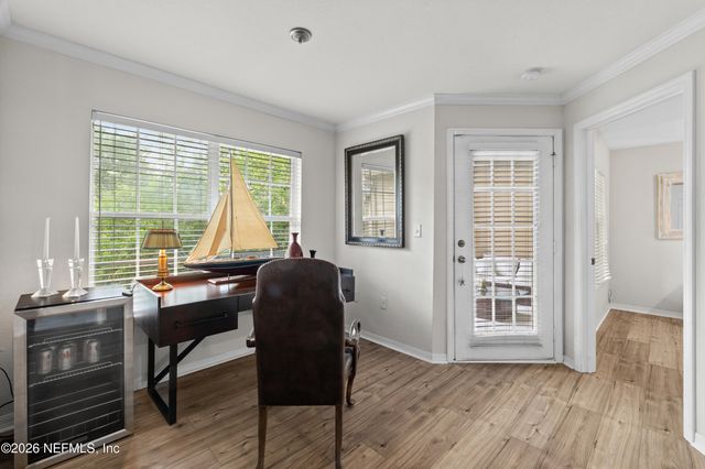 7800 POINT MEADOWS Drive 134, Jacksonville, FL 32256