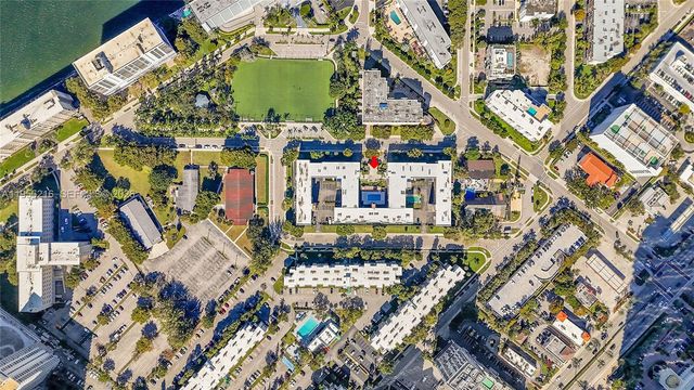 201 178th Dr 308, Sunny Isles Beach, FL 33160