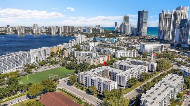 201 178th Dr 308, Sunny Isles Beach, FL 33160