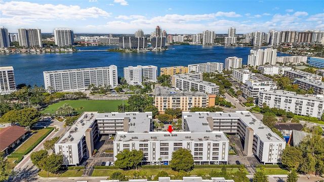 201 178th Dr 308, Sunny Isles Beach, FL 33160