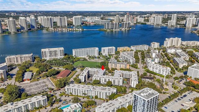 201 178th Dr 308, Sunny Isles Beach, FL 33160