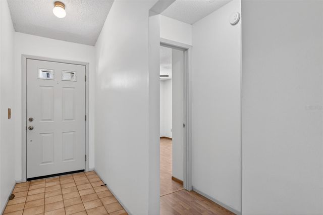 7632 LAKESIDE WOODS DRIVE, Orlando, FL 32810