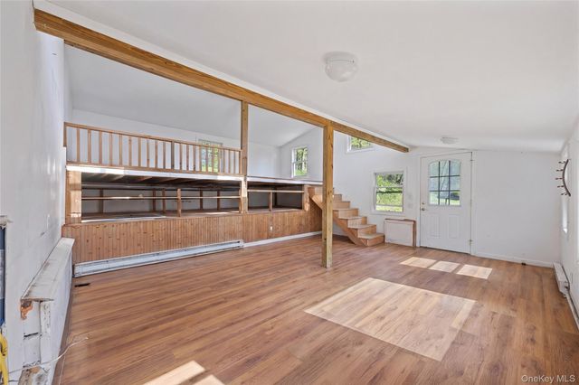 30 Smokey Hollow Court, Carmel, NY 10512