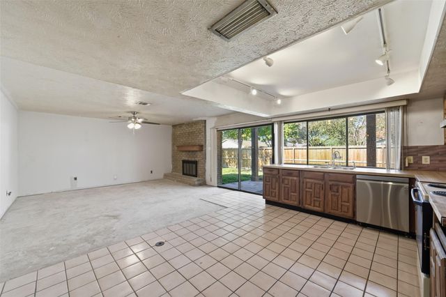 5323 Girnigoe Drive, Houston, TX 77084