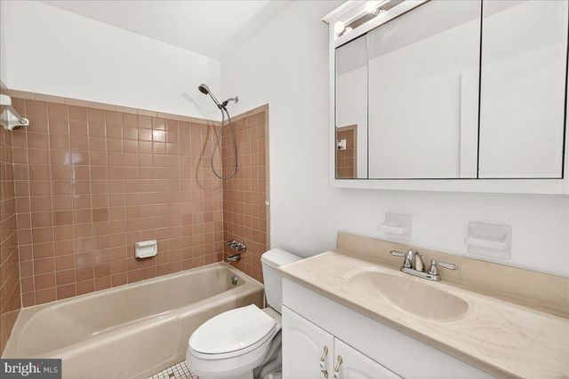 10009 YORK DR, Ijamsville, MD 21754