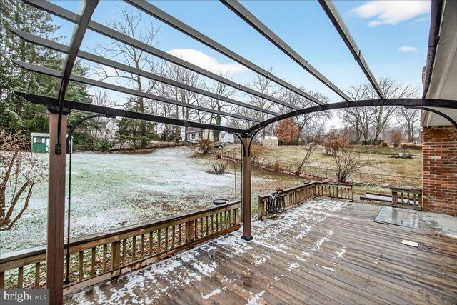 10009 YORK DR, Ijamsville, MD 21754