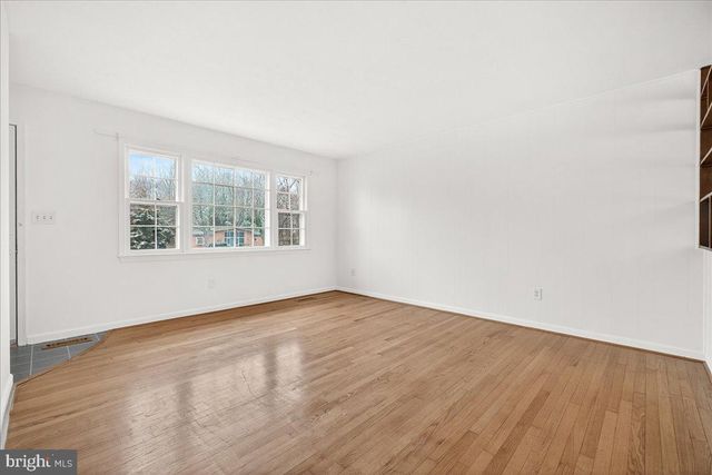 10009 YORK DR, Ijamsville, MD 21754