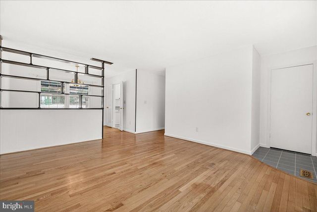 10009 YORK DR, Ijamsville, MD 21754