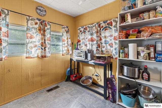 1024 Avenue B, Plattsmouth, NE 68048