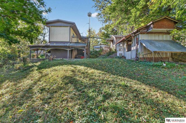 1024 Avenue B, Plattsmouth, NE 68048