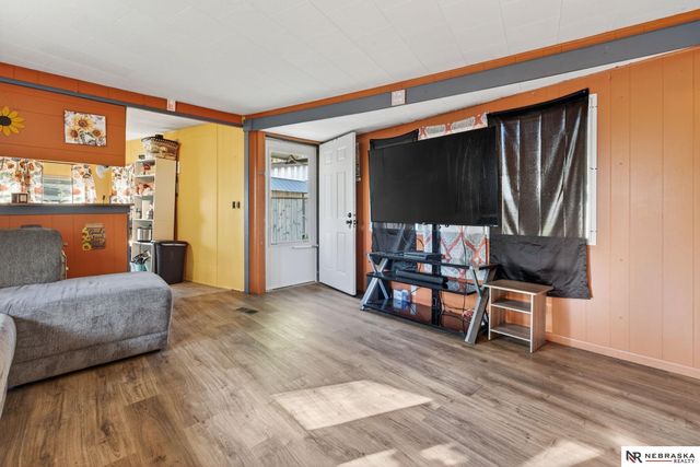 1024 Avenue B, Plattsmouth, NE 68048