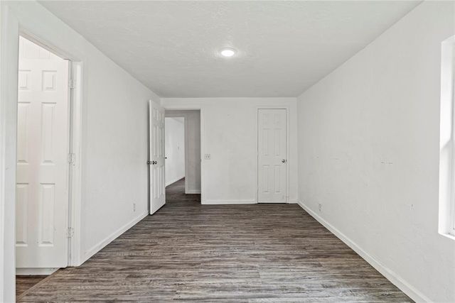 223 E Juniper Lane, Mustang, OK 73064