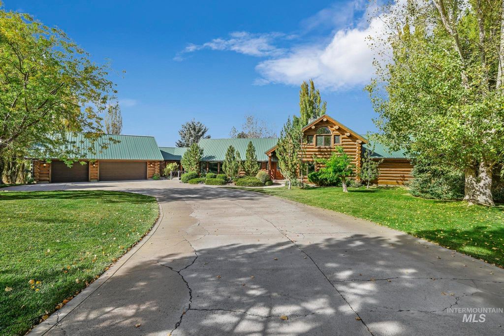 4139 Creekview Dr, Twin Falls, ID 83301
