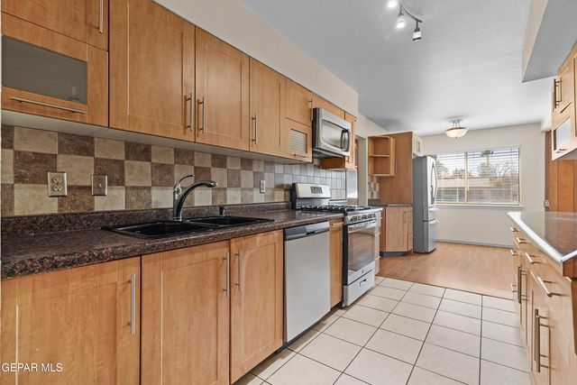 7316 Clemente Avenue, El Paso, TX 79912