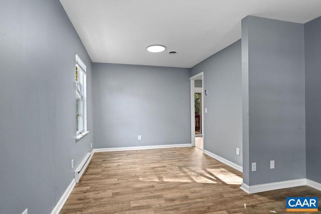 904 ROCK CREEK DR, Charlottesville, VA 22903