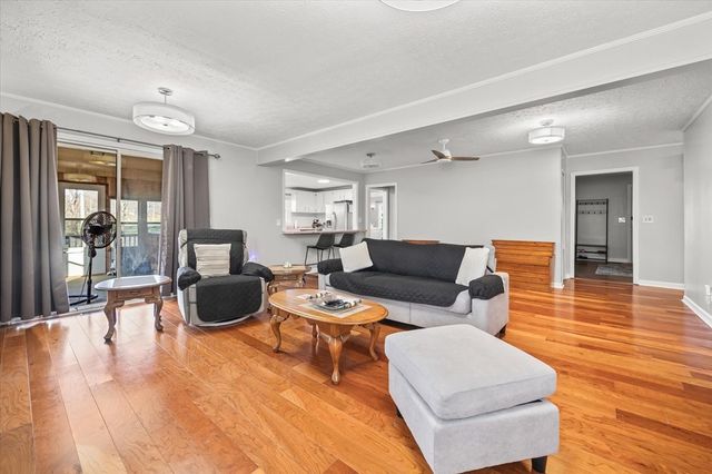 326 E Main St, Cookeville, TN 38506