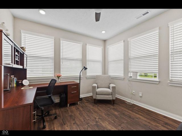 9073 Lieven Street, Avon, IN 46234