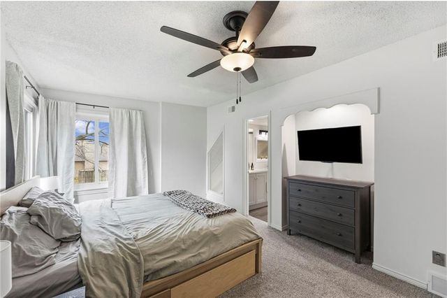 7449 Ann Avenue, Kansas City, KS 66112