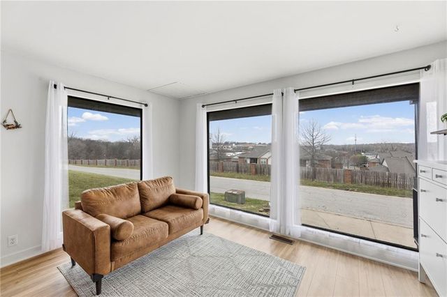 7449 Ann Avenue, Kansas City, KS 66112