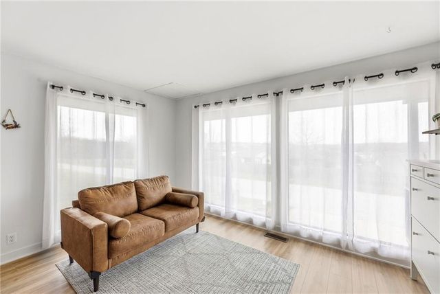 7449 Ann Avenue, Kansas City, KS 66112