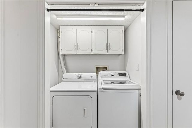 7449 Ann Avenue, Kansas City, KS 66112