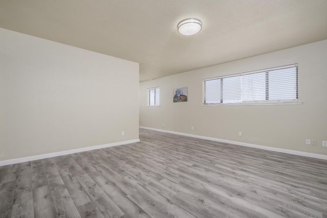 9244 Rogers Rd, Sacramento, CA 95829