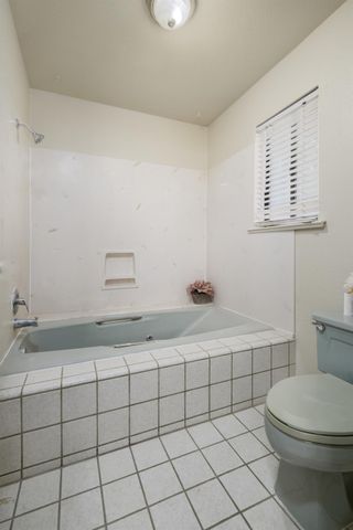 9244 Rogers Rd, Sacramento, CA 95829