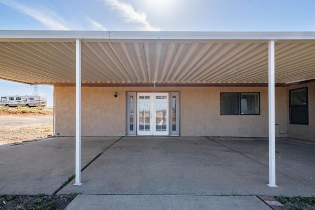 9244 Rogers Rd, Sacramento, CA 95829