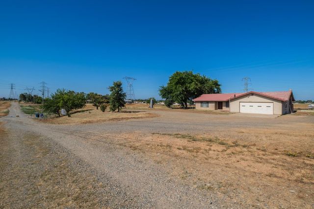 9244 Rogers Rd, Sacramento, CA 95829