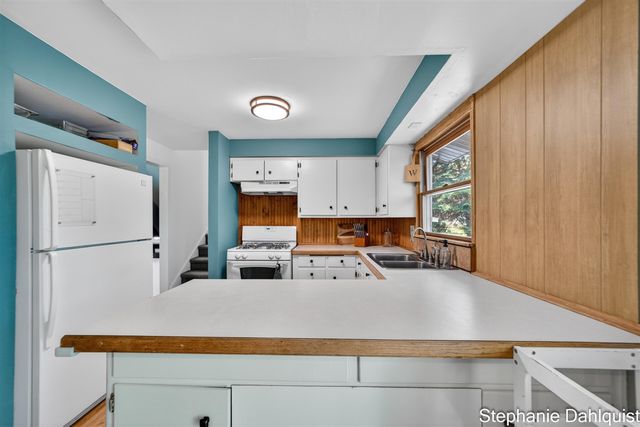 1784 Leif Avenue, Muskegon, MI 49441