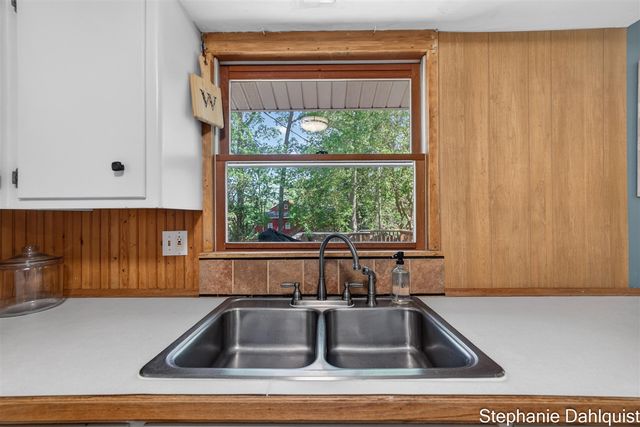 1784 Leif Avenue, Muskegon, MI 49441