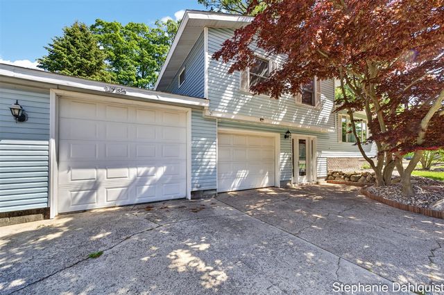 1784 Leif Avenue, Muskegon, MI 49441