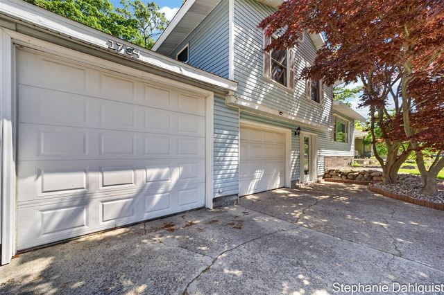 1784 Leif Avenue, Muskegon, MI 49441
