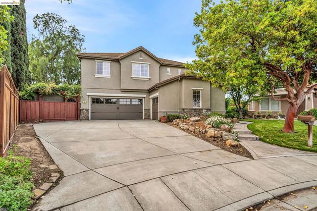 10 Kali Ct, Oakley, CA 94561