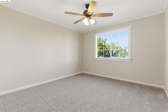 10 Kali Ct, Oakley, CA 94561