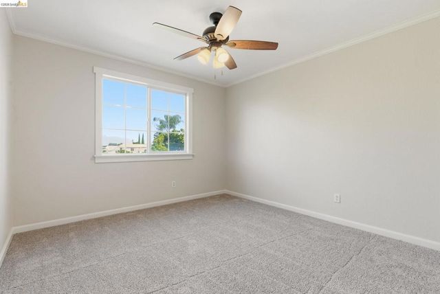 10 Kali Ct, Oakley, CA 94561