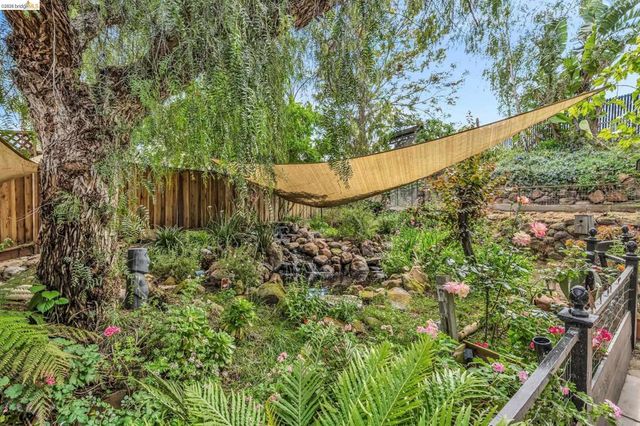 10 Kali Ct, Oakley, CA 94561