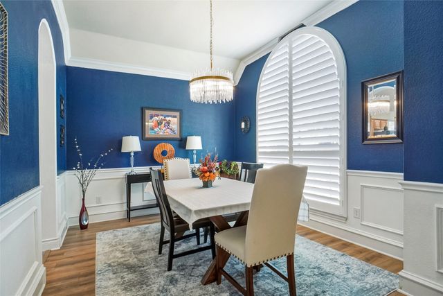 6908 Winthorp Drive, Arlington, TX 76001