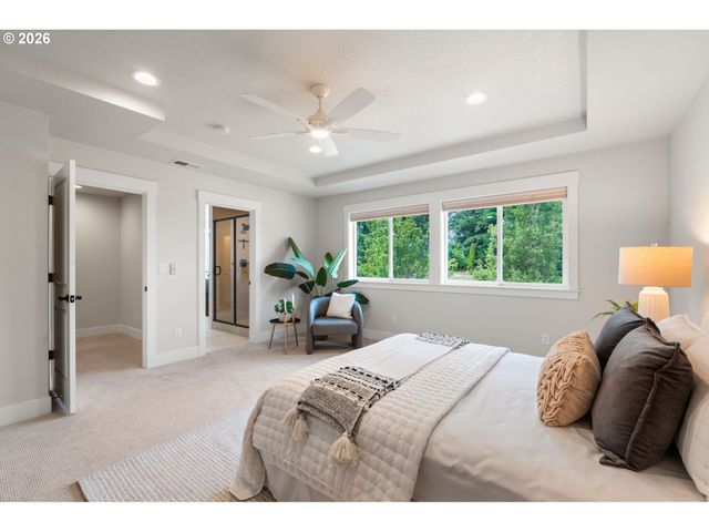 13897 Se PIPER CUB Way, Milwaukie, OR 97267