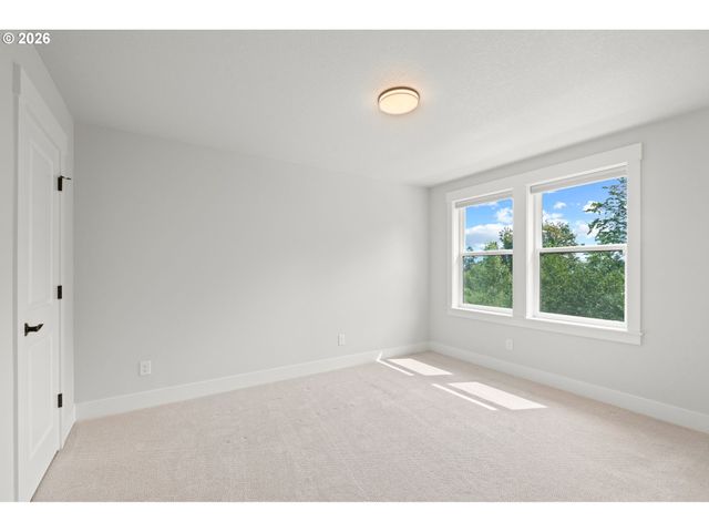 13897 Se PIPER CUB Way, Milwaukie, OR 97267