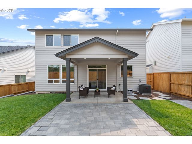 13897 Se PIPER CUB Way, Milwaukie, OR 97267