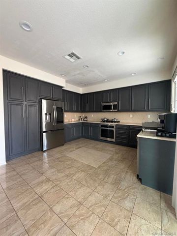 28352 Ware St, Murrieta, CA 92563