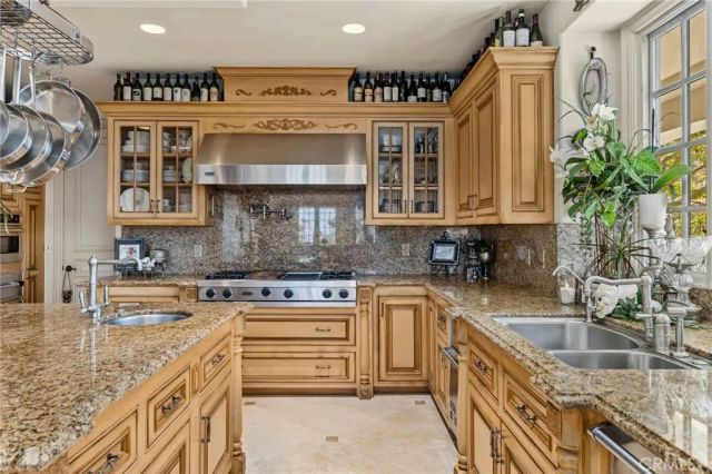 590 Gordon Highlands, Glendora, CA 91741
