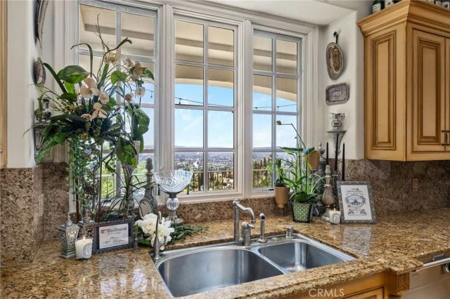 590 Gordon Highlands, Glendora, CA 91741
