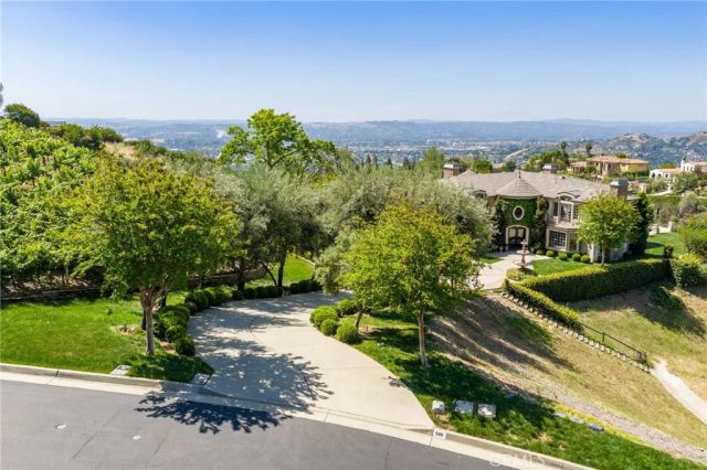 590 Gordon Highlands, Glendora, CA 91741