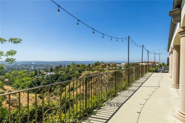 590 Gordon Highlands, Glendora, CA 91741